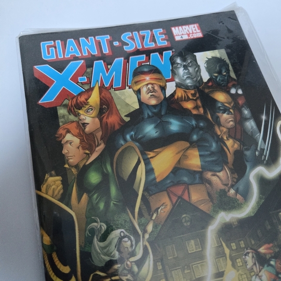 Marvel Giant-Size X-Men Comic Book - Picture 2 of 6